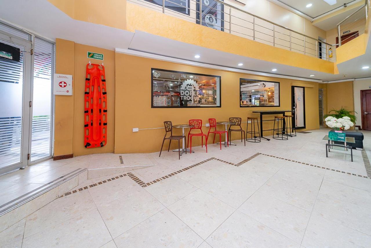 Ayenda Baly Express Hotel Malambo Kültér fotó